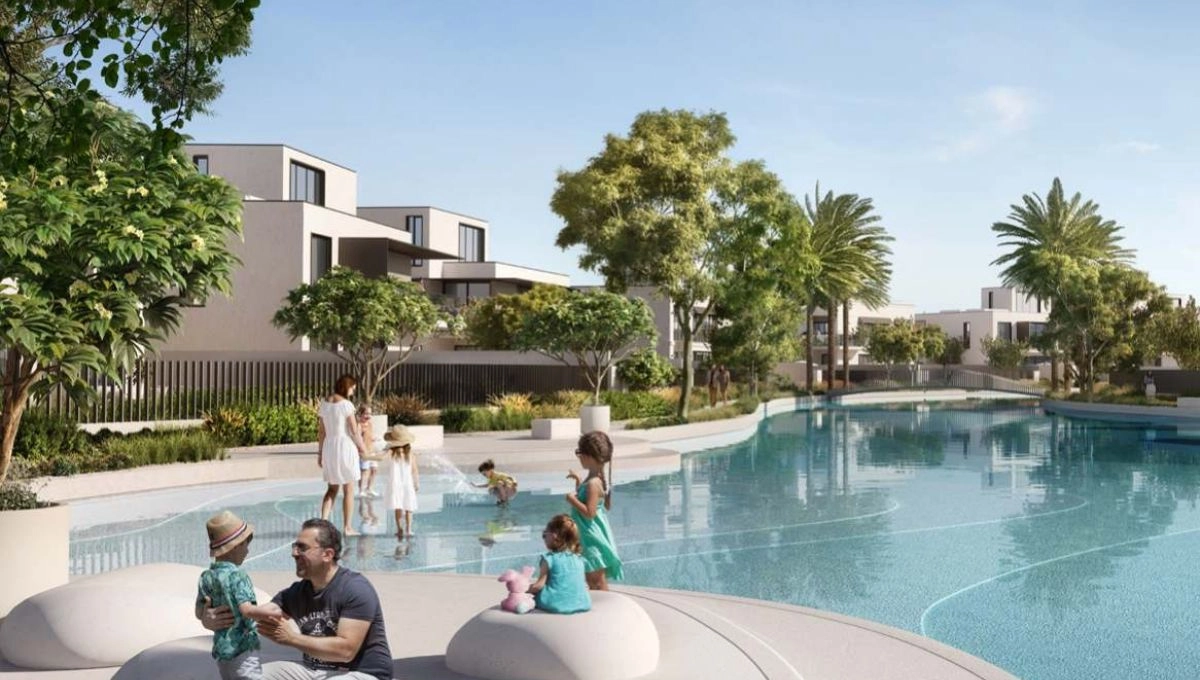 Palmiera%20Collective%20at%20The%20Oasis%20Dubai - 3